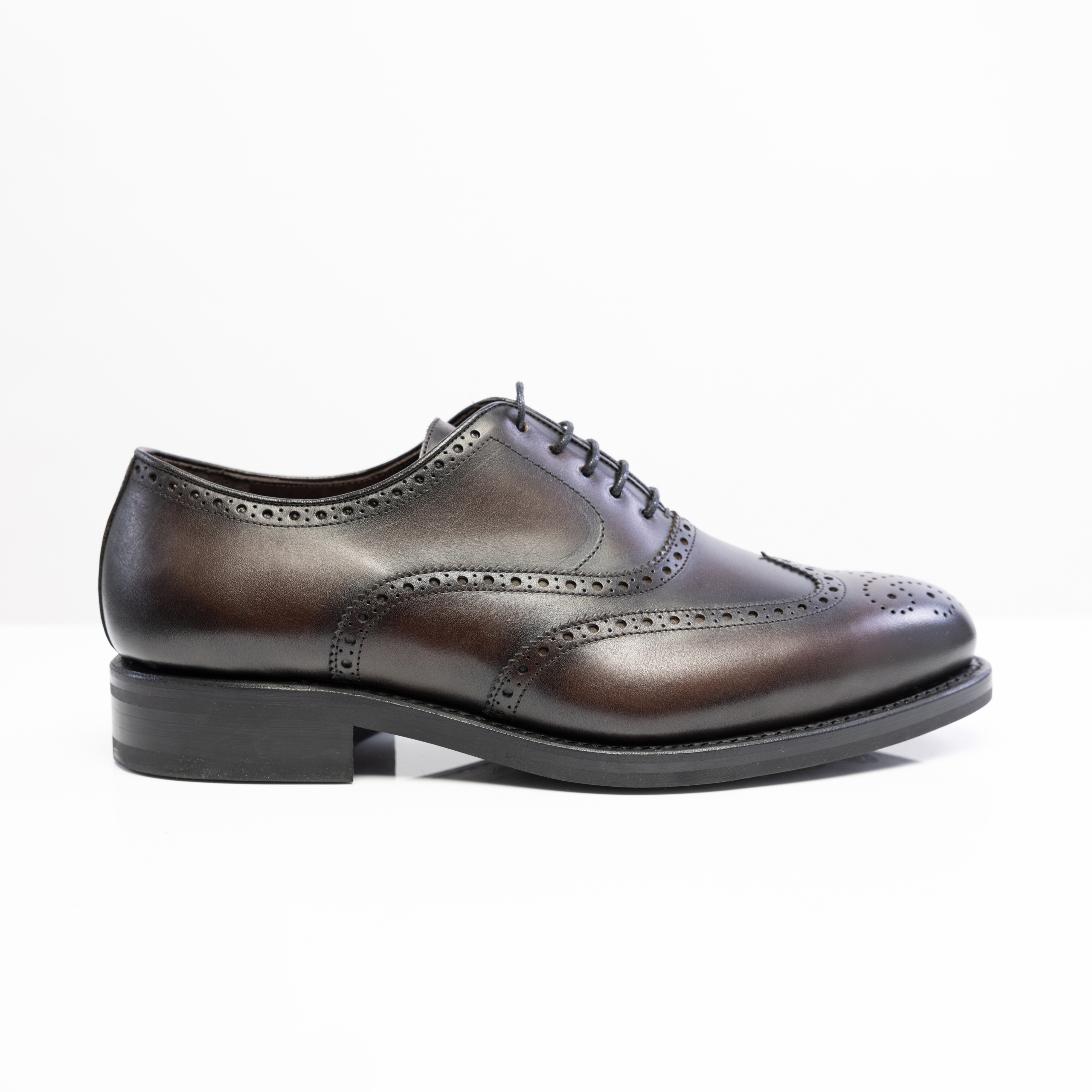 Full Brogue Oxfords Brúnir